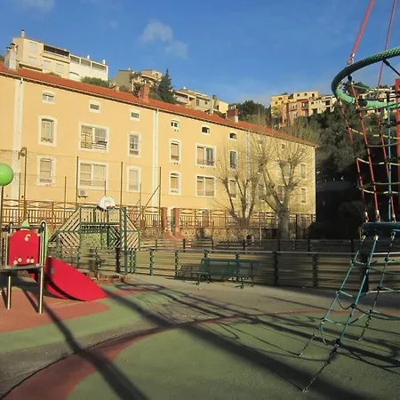 F3 A 150 M De La Avec Parking Prive דירה Cerbère