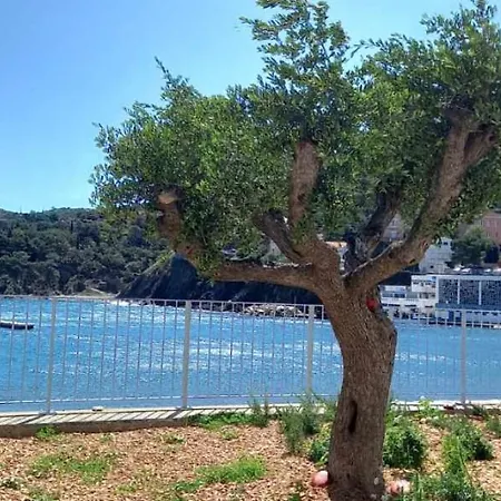 F3 A 150 M De La Avec Parking Prive דירה *