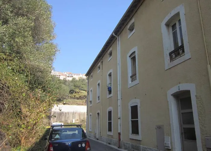 F3 A 150 M De La Avec Parking Prive 公寓 *